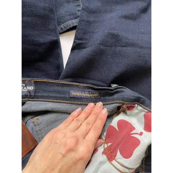 Lucky Sweet' N Straight Mid Rise Straight Denim Jeans Dark Blue Wash 27/4 Ankle - Picture 8 of 11